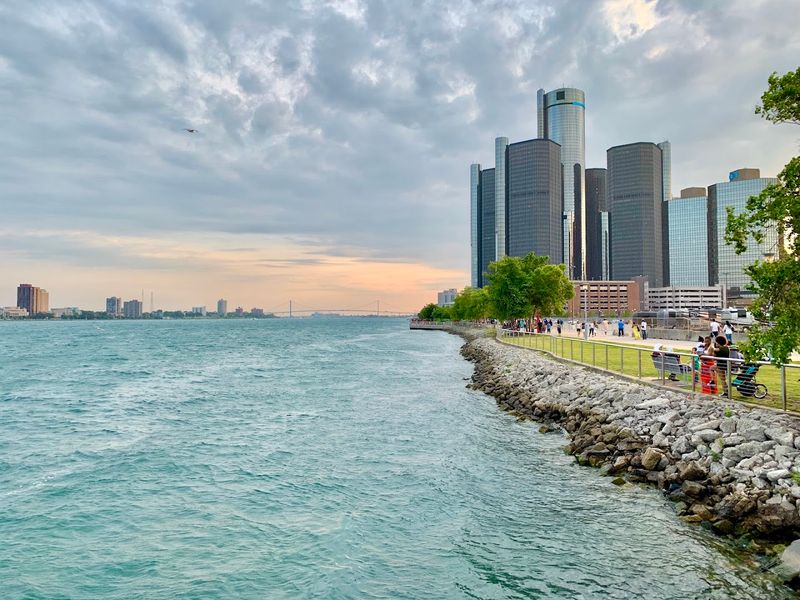 Detroit Riverwalk Detroit Riverwalk
