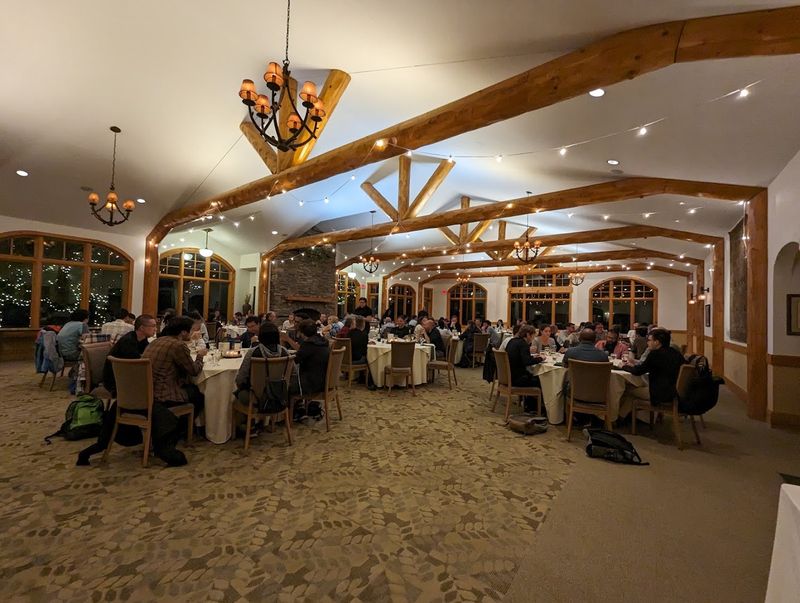Dining Experiences From Casual to Candlelit Dining Experiences From Casual to Candlelit