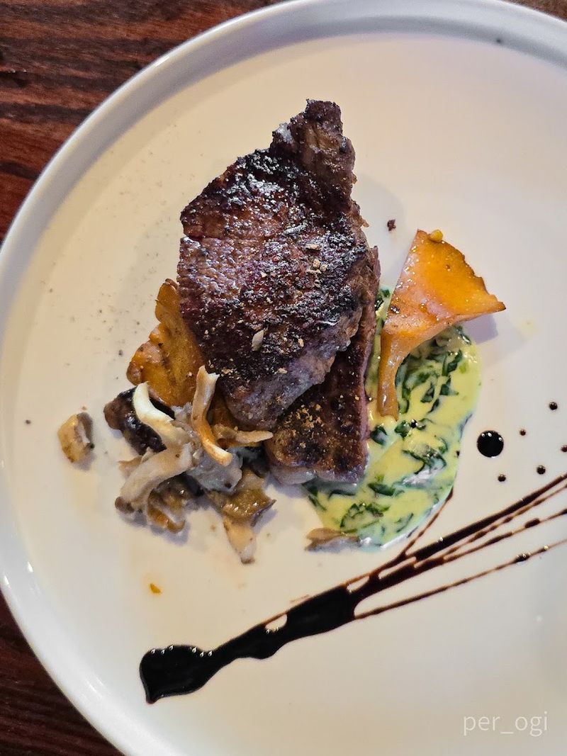 Dinner Dishes That Genuinely Impress Dinner Dishes That Genuinely Impress