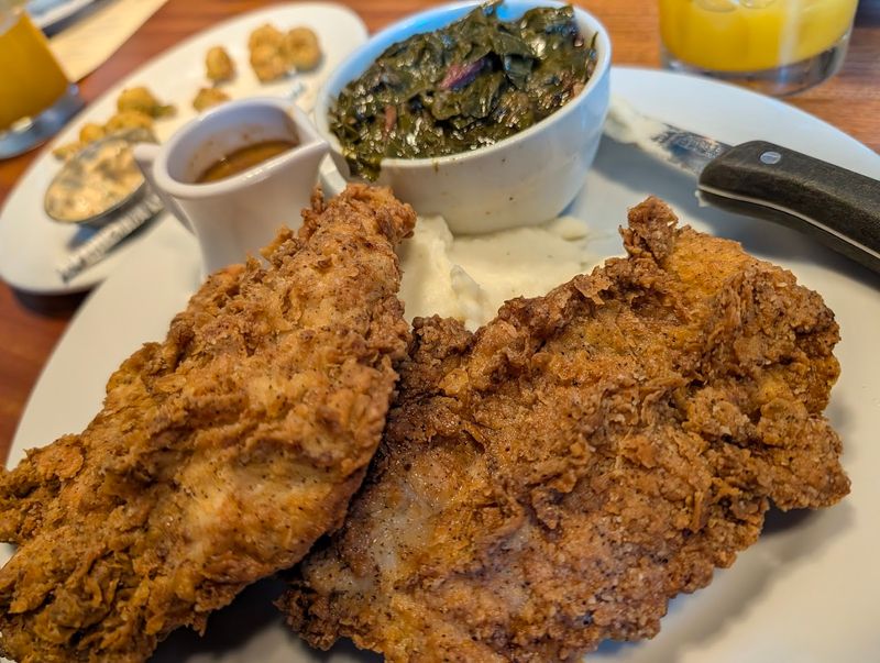 Dinner at Screen Door: The Meal That Surprises First-Timers Dinner at Screen Door: The Meal That Surprises First-Timers