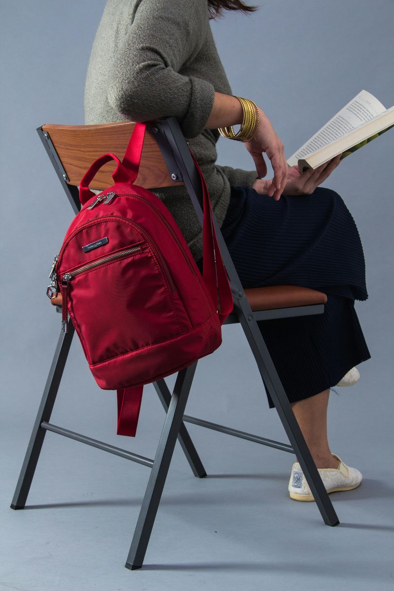 Don't Leave Your Bag Hanging on a Chair