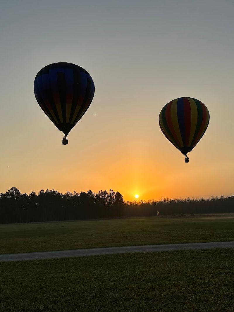 Early Risers Get the Best Views: The Sunrise Flight Experience