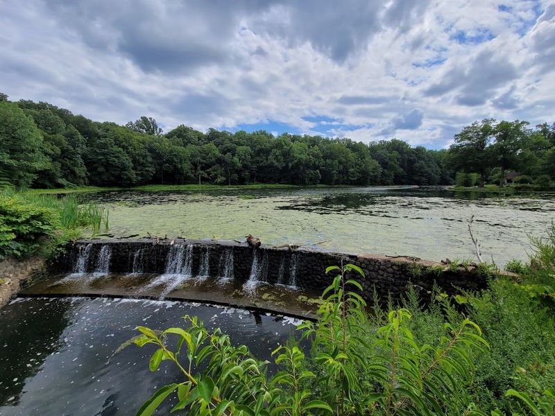 Echo Lake Park, Mountainside, New Jersey Echo Lake Park, Mountainside, New Jersey