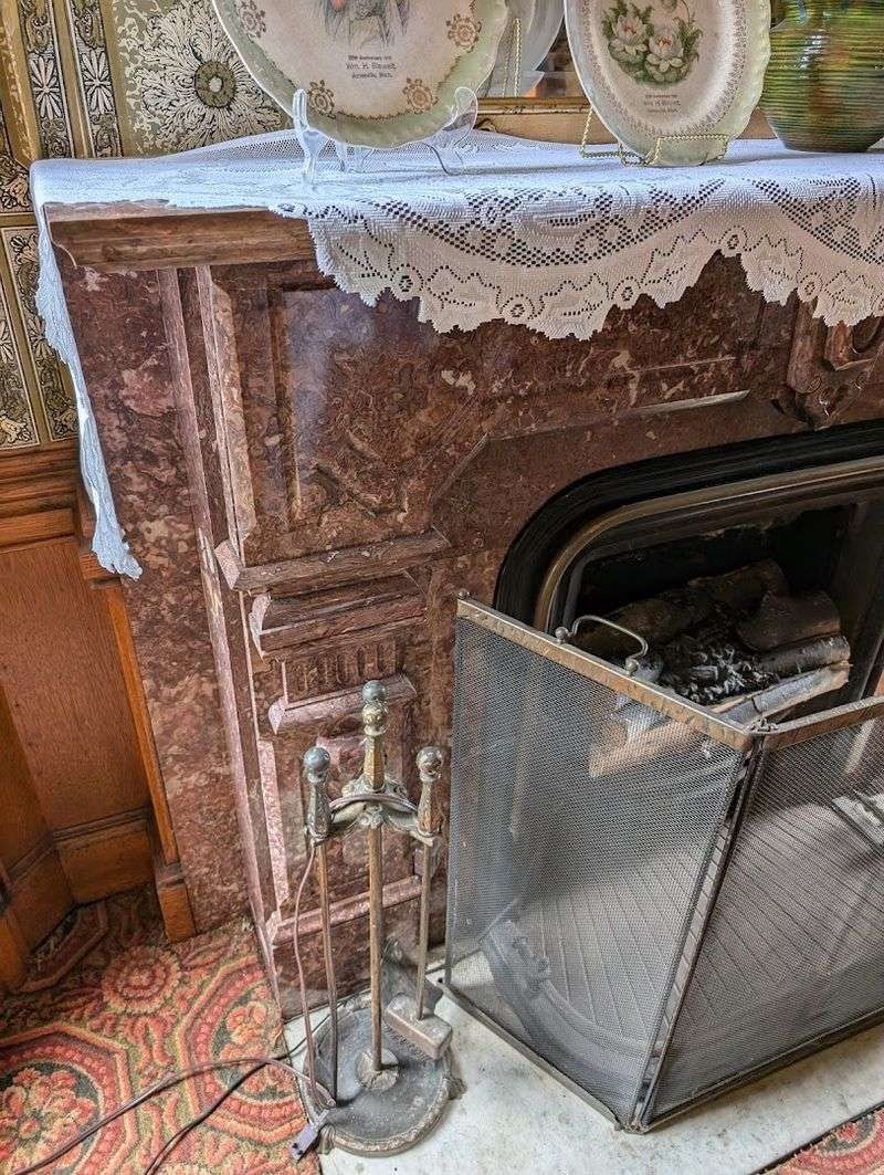 Eight Fireplaces, Zero Repeats