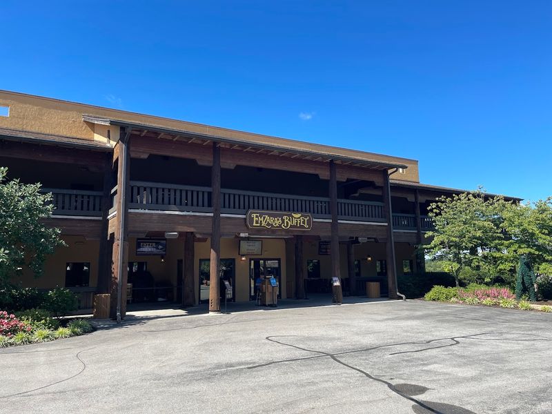 Emzara's Buffet — Williamstown