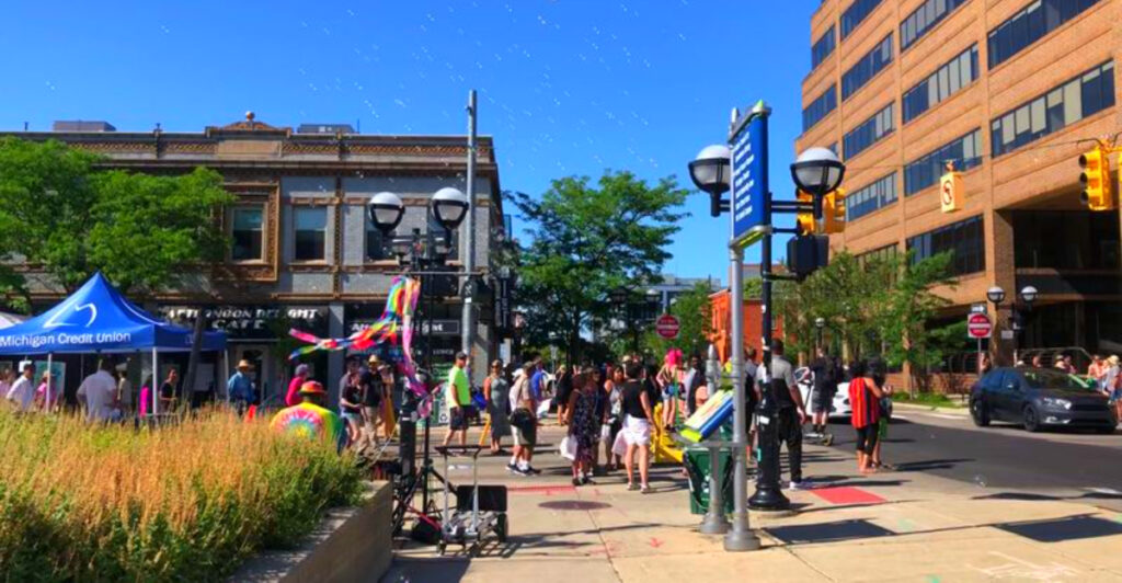Every July, Ann Arbor Shuts Down 30 Blocks for a Massive Art Fair – With 500,000 Visitors and One-of-a-Kind Finds