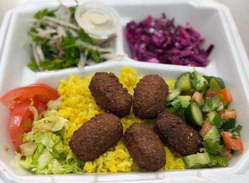 Falafel That Earns the Praise