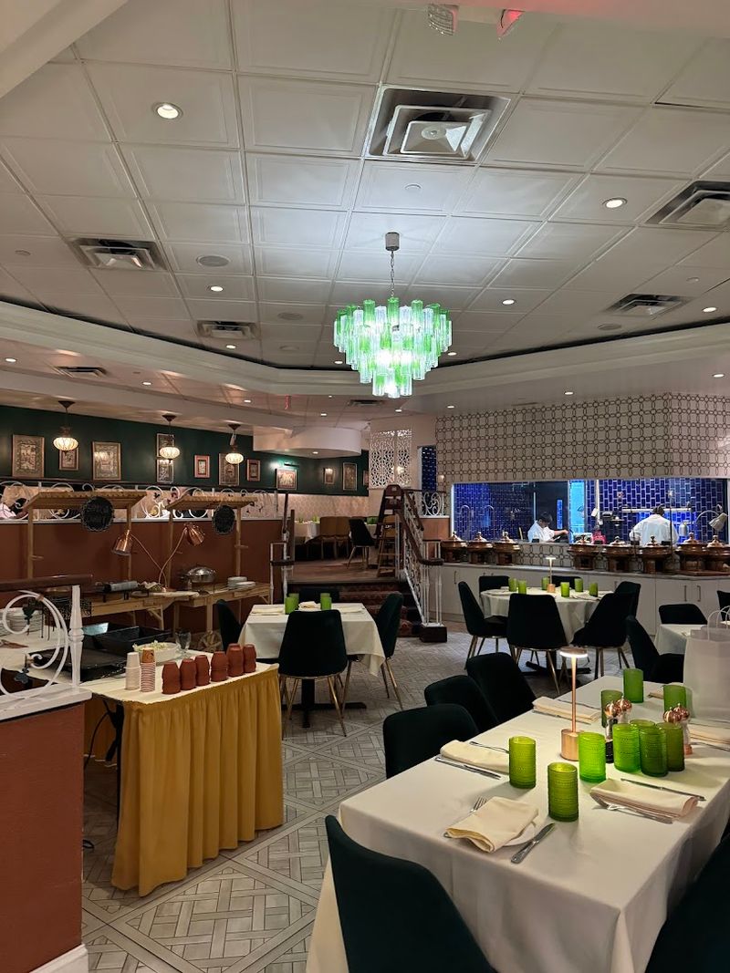 Fine Dining Atmosphere in a Neighborhood Setting Fine Dining Atmosphere in a Neighborhood Setting