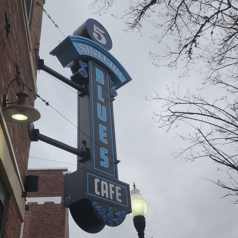Five Sisters Blues Cafe - Pensacola