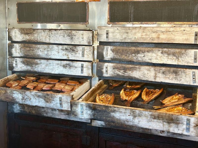 Florida Red Oak and the Art of Slow Smoking Florida Red Oak and the Art of Slow Smoking