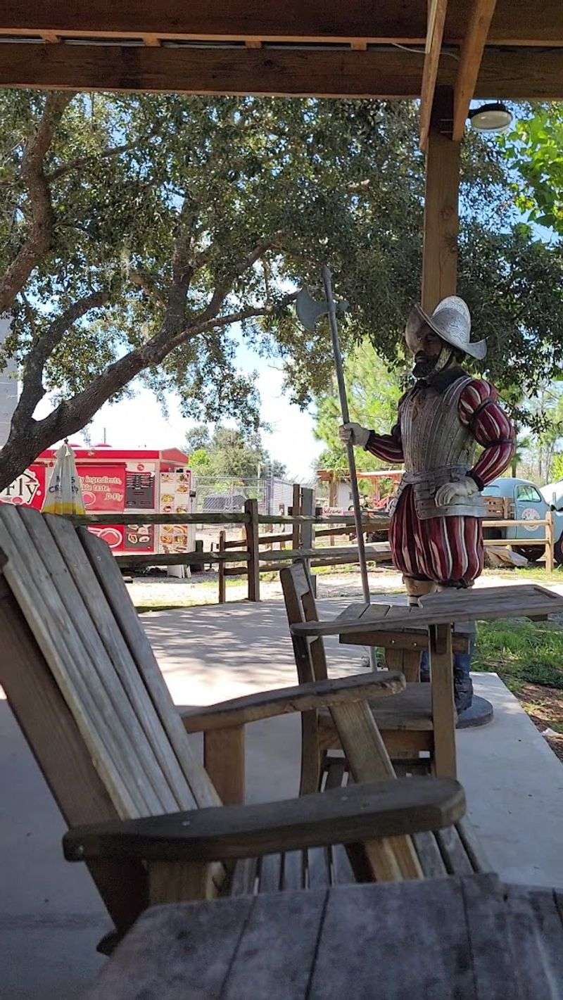 Food Trucks and Fresh Bites on the Property Food Trucks and Fresh Bites on the Property