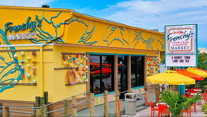 Frenchy's Stone Crab - Dunedin