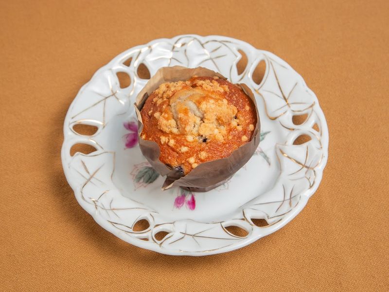 Fresh-Baked Goods Made the Right Way Fresh-Baked Goods Made the Right Way