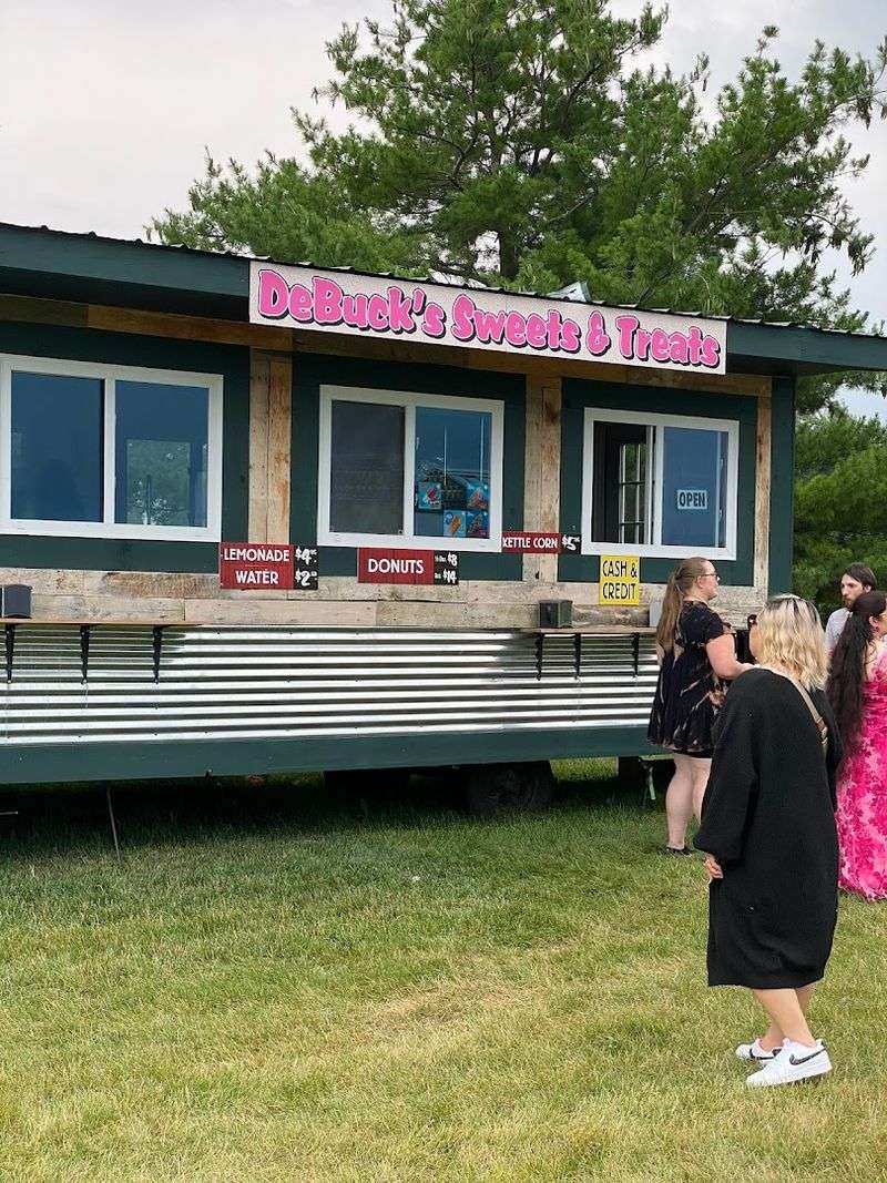 Fresh Donuts That Deserve Their Own Fan Club