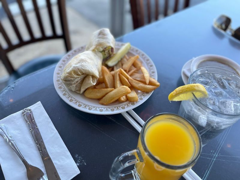 Fresh Orange Juice and the Details That Count Fresh Orange Juice and the Details That Count
