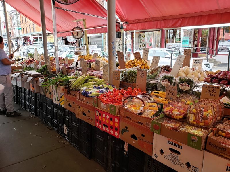 Fresh Produce Deals That Make Early Risers Very Happy Fresh Produce Deals That Make Early Risers Very Happy