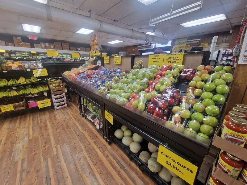Fresh Produce That Competes With the Best Fresh Produce That Competes With the Best