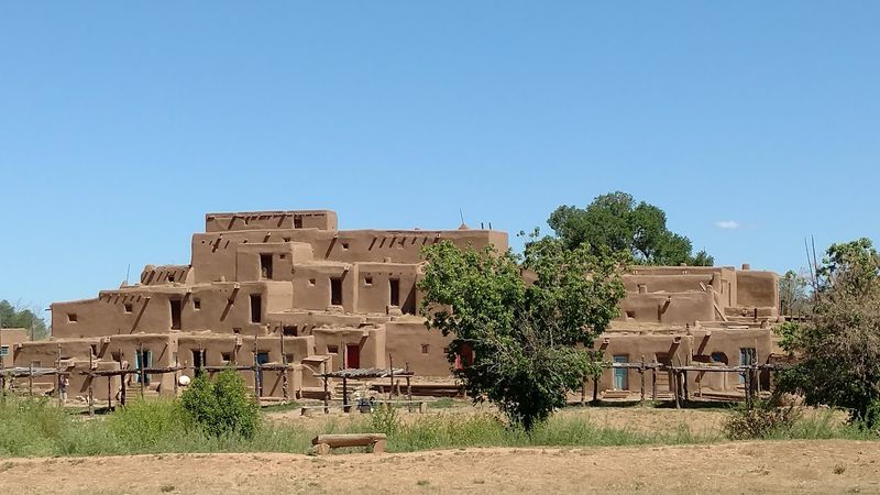 Governance and Sovereignty at Taos Pueblo Governance and Sovereignty at Taos Pueblo