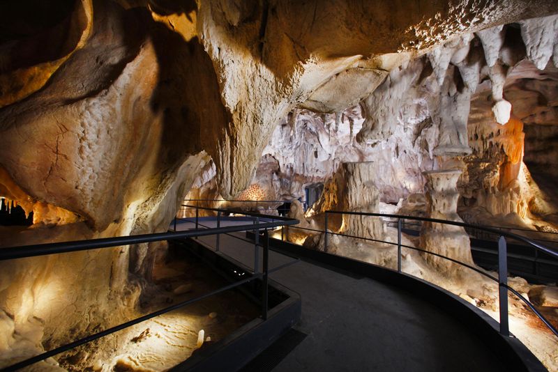 Grotte Chauvet 2, France