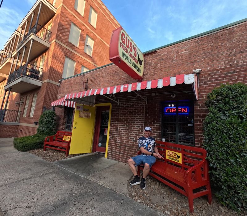Gus's World Famous Fried Chicken, Memphis, Tennessee Gus's World Famous Fried Chicken, Memphis, Tennessee