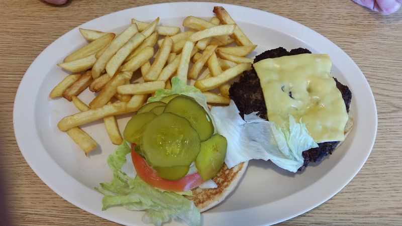 Handmade Burgers That Lunch People Swear By
