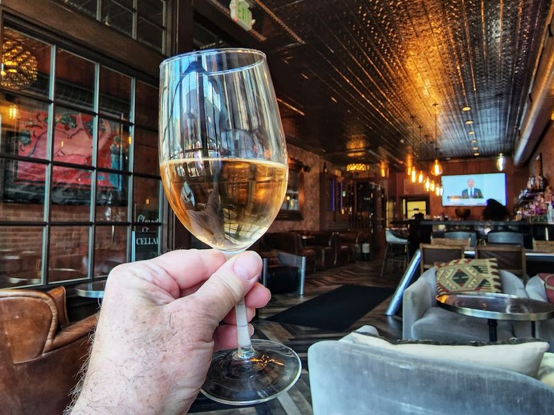 Happy Hour Worth Rearranging Your Schedule For Happy Hour Worth Rearranging Your Schedule For