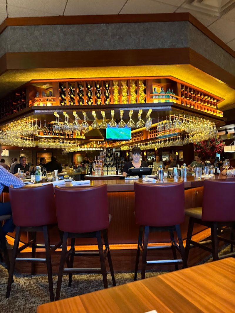 Happy Hour and the More Relaxed Side of Seasons 52