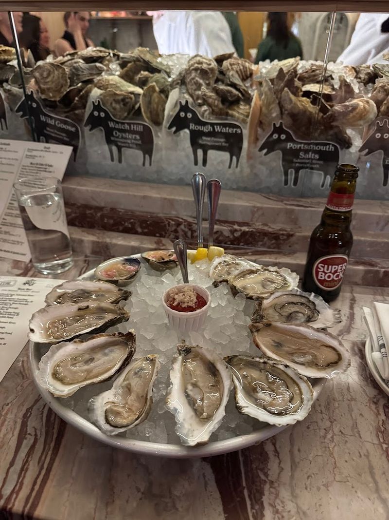Happy Hour at the Oyster Bar