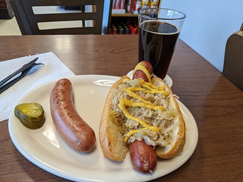 Heidi's House Mustard Deserves Its Own Fan Club Heidi's House Mustard Deserves Its Own Fan Club