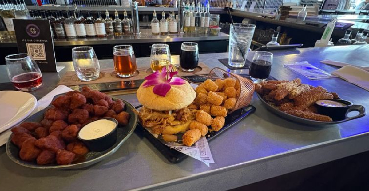 Hidden in Sebring Is a Burger Joint Food Lovers Can’t Stop Talking About