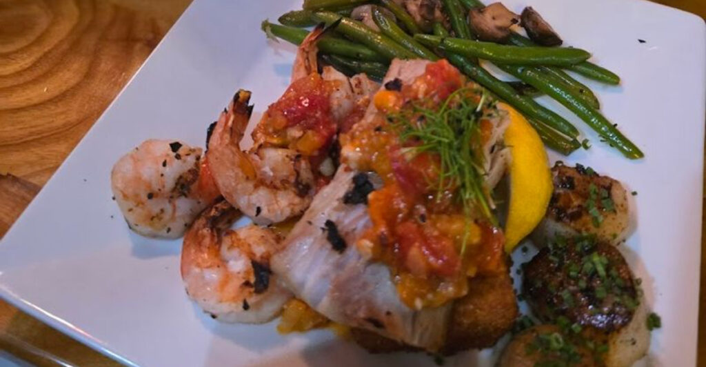 Hidden in St. Augustine Is a Seafood Spot Foodies Can’t Stop Talking About