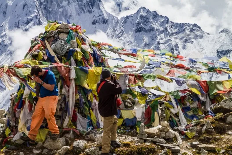 Hiking to Everest Base Camp, Nepal Hiking to Everest Base Camp, Nepal