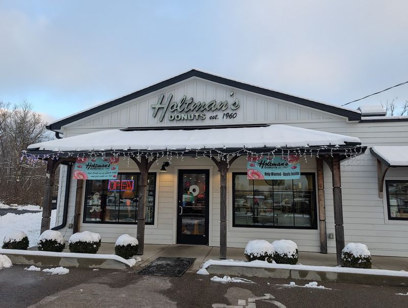 Holtman's Donut Shop — Cincinnati