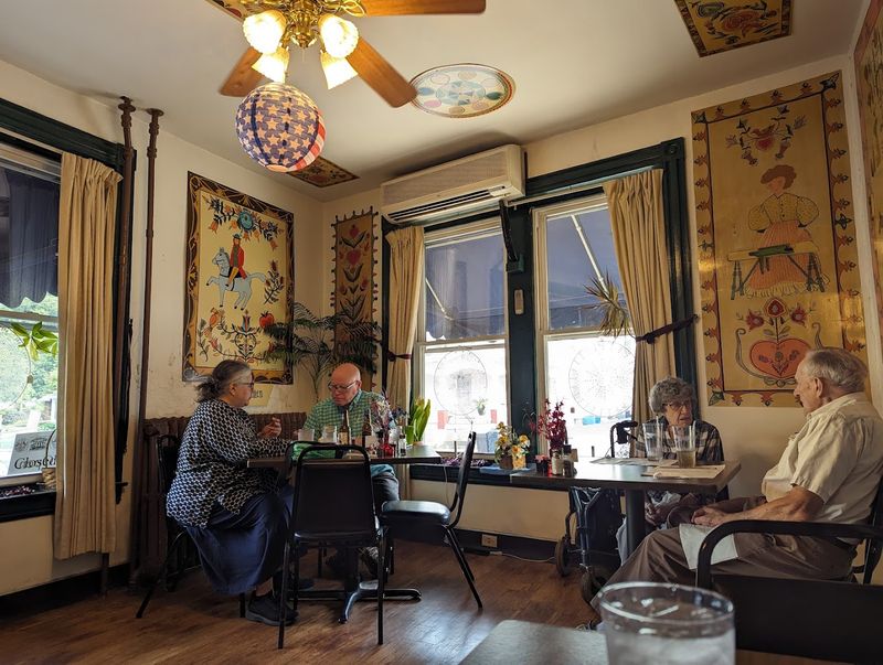 Hours, Reservations, and Planning Your Visit