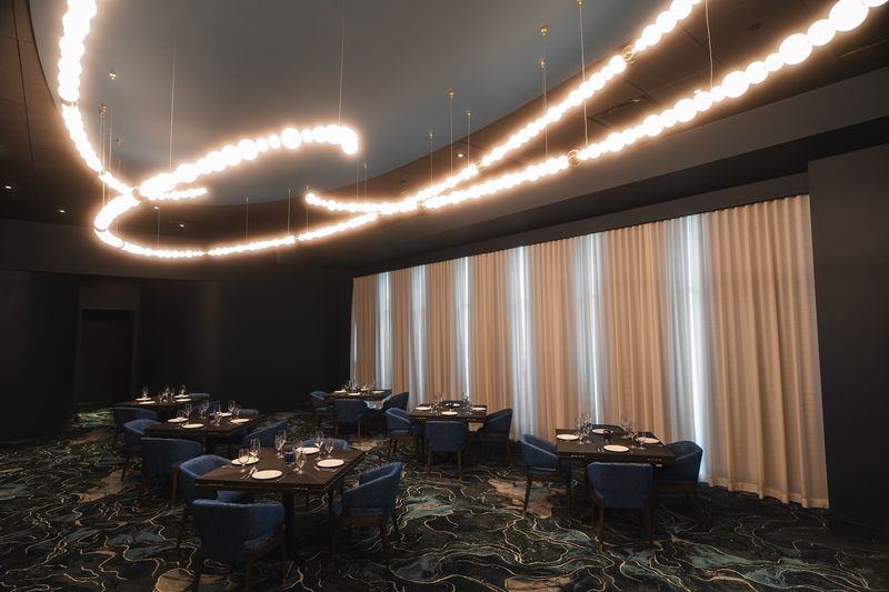 How The Sapphire Compares to Big-City Dining How The Sapphire Compares to Big-City Dining