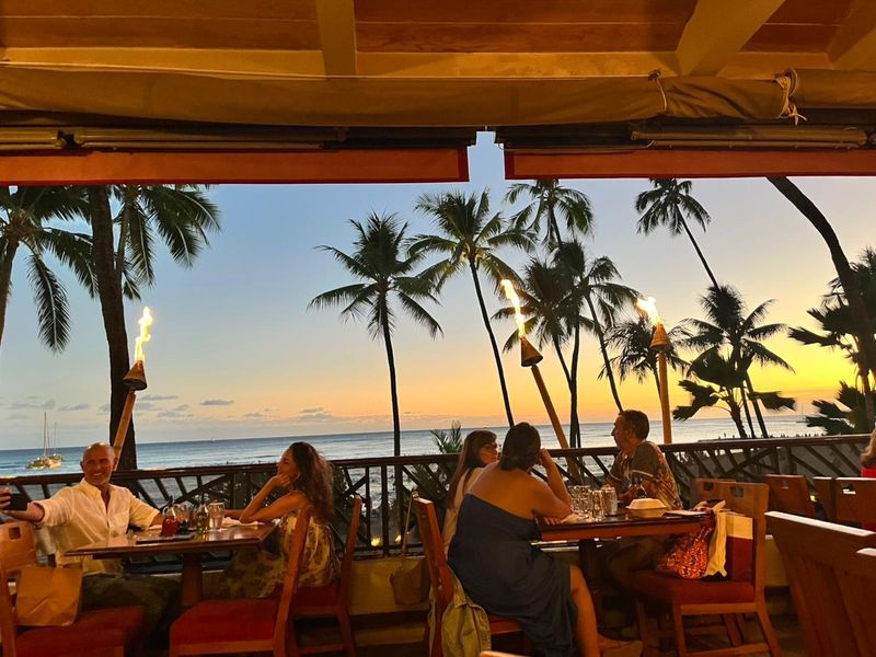 Hula Grill Waikiki, Honolulu, HI