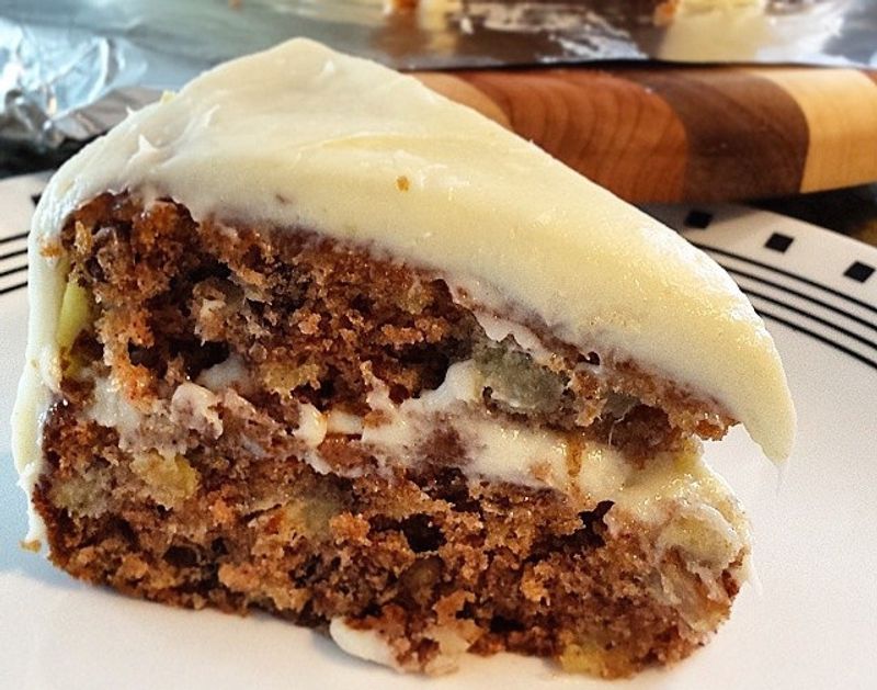 Hummingbird Cake - Florida Panhandle Hummingbird Cake - Florida Panhandle