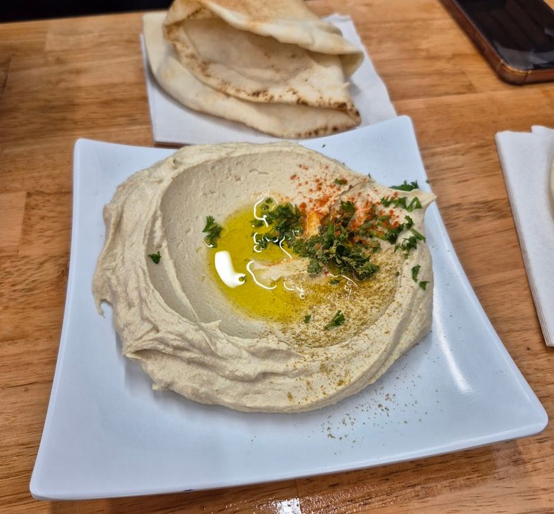 Hummus So Creamy It Deserves Its Own Paragraph Hummus So Creamy It Deserves Its Own Paragraph