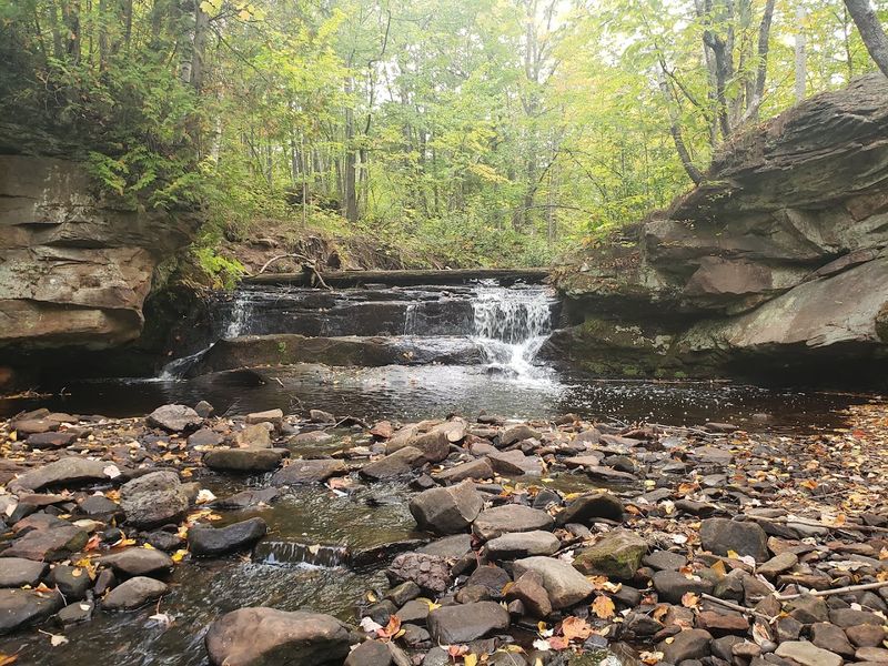 Hungarian Falls, Hubbell