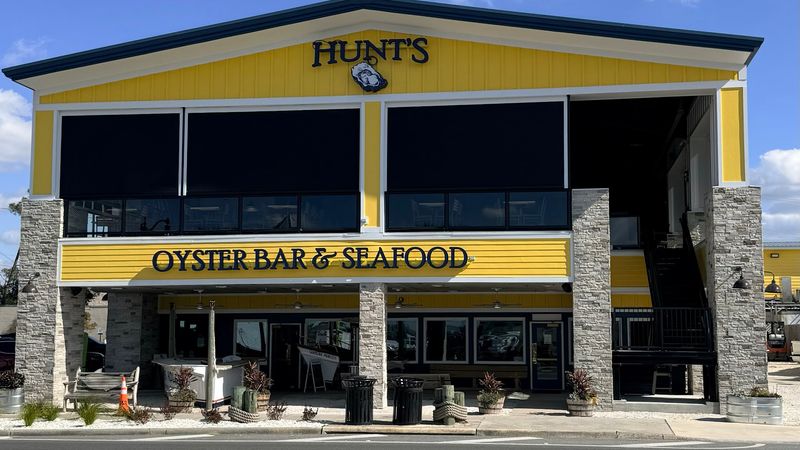 Hunt's Oyster Bar, Panama City Beach