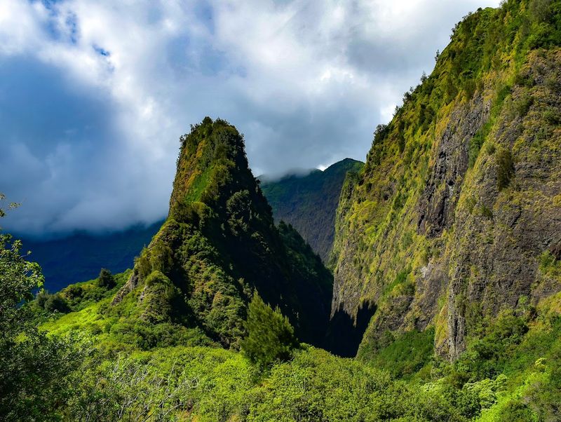 Iao Valley State Monument (Maui) Iao Valley State Monument (Maui)