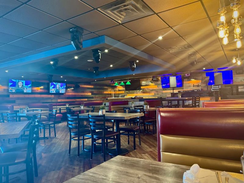 Indoor Dining, Bar Games, and the Full Layout of the Space Indoor Dining, Bar Games, and the Full Layout of the Space