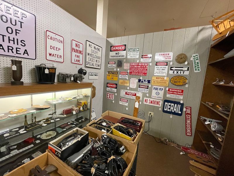 Industrial Pieces and Old Signs That Tell a Story Industrial Pieces and Old Signs That Tell a Story
