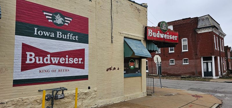 Iowa Buffet in St. Louis