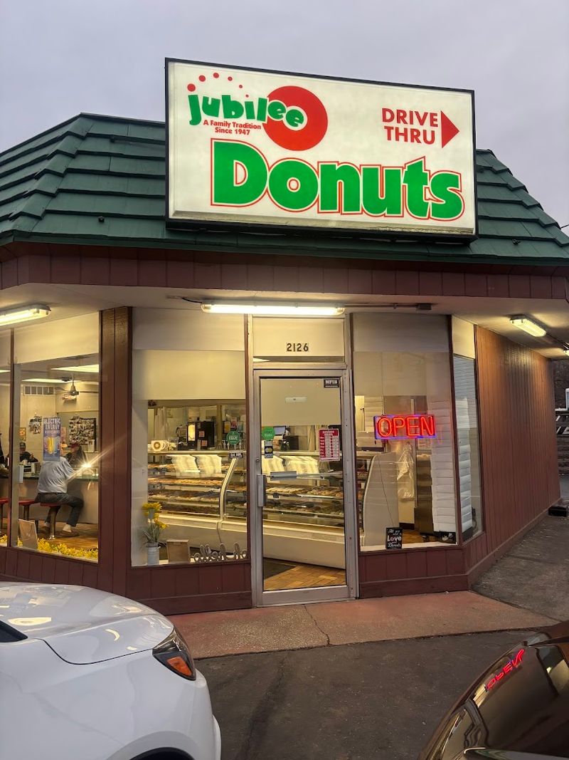 Jubilee Donuts — Akron