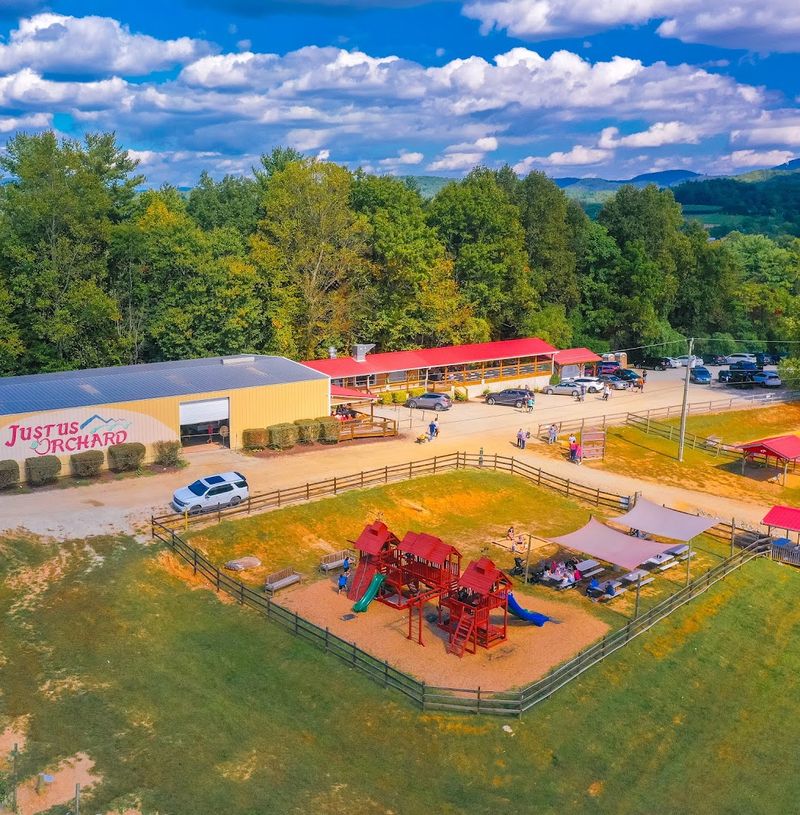 Justus Orchard — Hendersonville, North Carolina Justus Orchard — Hendersonville, North Carolina