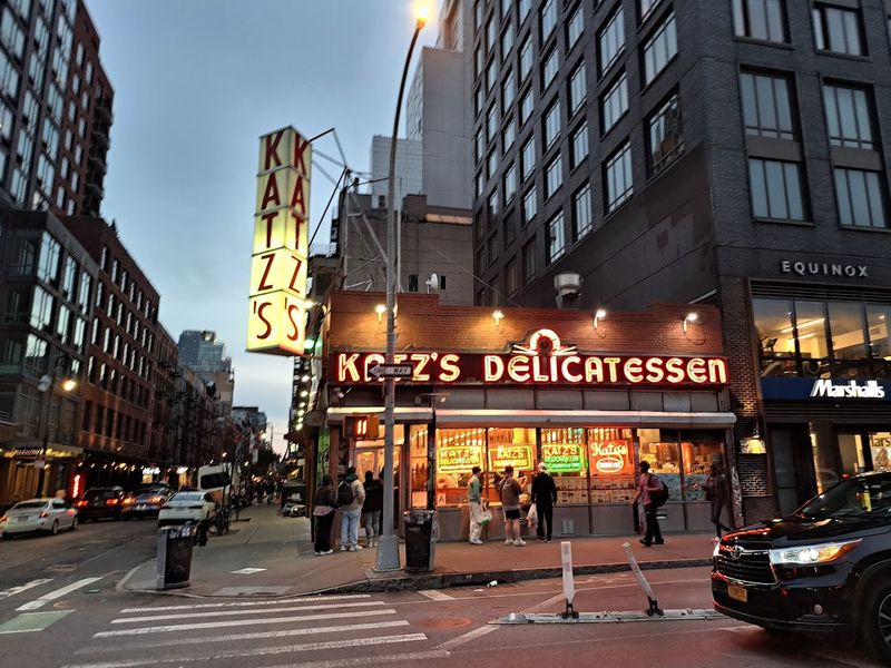 Katz’s Delicatessen (New York City, NY)