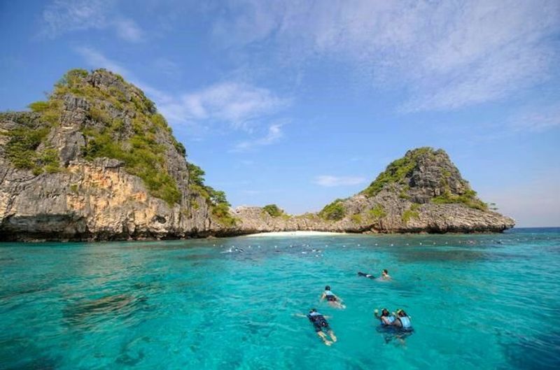 Koh Lanta, Thailand Koh Lanta, Thailand