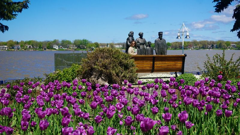 Kollen Park and the Heinz Waterfront Walkway