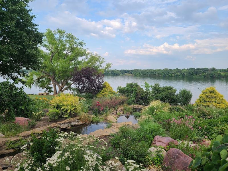 Lake Shawnee as a Living Backdrop Lake Shawnee as a Living Backdrop